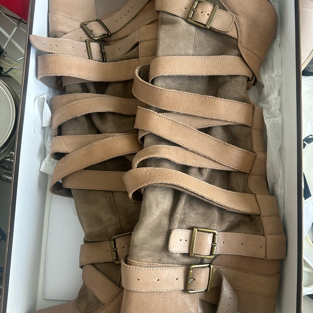 Women's Strappy Tan Boots